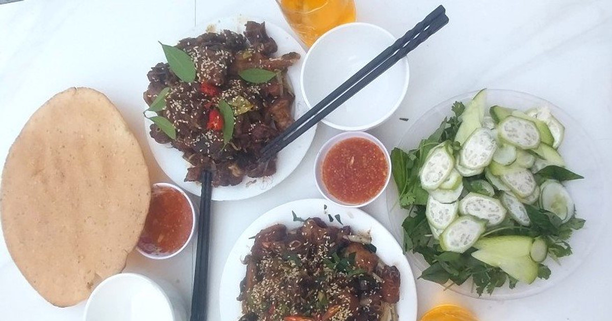 Đậm đà vịt rang lá chanh
