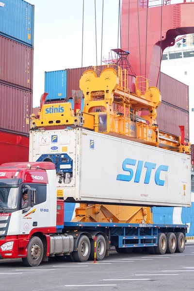 Xác định tầm nhìn cho logistics và thương mại điện tử