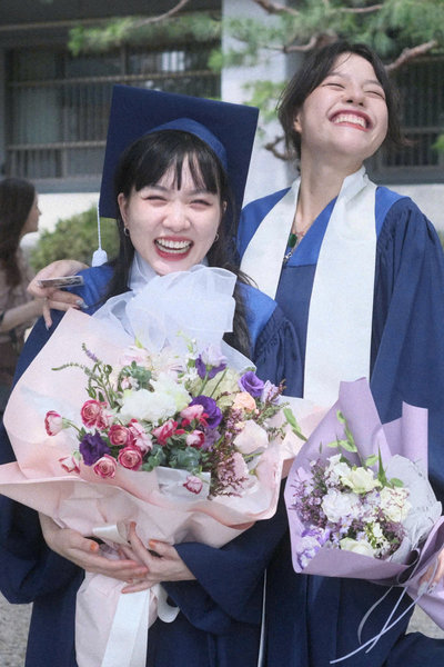 Tuổi 18