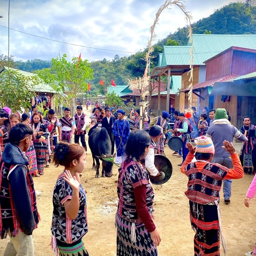 [Podcast] - Tết trong niềm vui hội làng