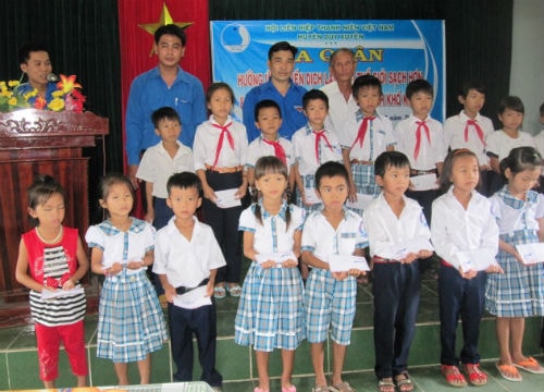 Tuổi trẻ Duy Xuyên hưởng ứng Chiến dịch “Làm cho thế giới sạch hơn”