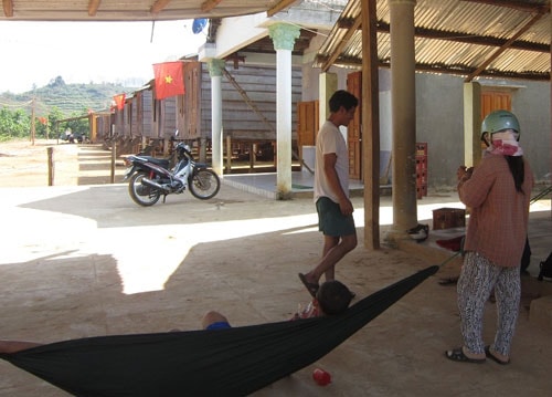 Lập làng cho người trẻ