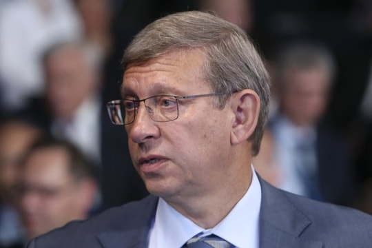 Tỉ phú Nga bị giam lỏng vì rửa tiền