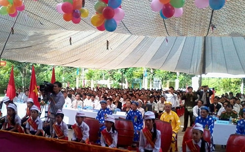 Xã Tiên Ngọc phát động xây dựng nông thôn mới