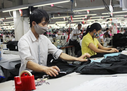 Khởi kiện vì quyền lợi người lao động