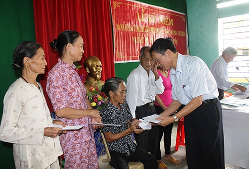 Lãnh đạo tỉnh dự Ngày hội đại đoàn kết toàn dân tại Khu dân cư số 5 (Tiên Ngọc, Tiên Phước)