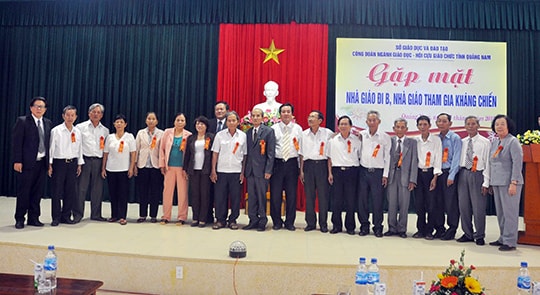 Tri ân những nhà giáo đi B…