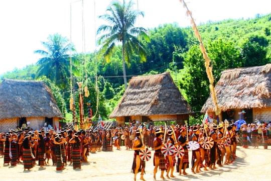 Đông Giang sẽ tổ chức Lễ hội Văn hóa truyền thống Cơ Tu xã Sông Kôn lần thứ 3 - 2015