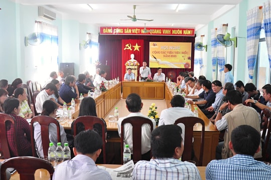 Hội nghị cộng tác viên tiêu biểu Báo Quảng Nam năm 2015