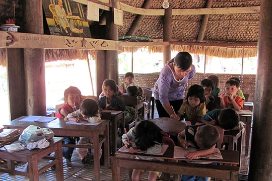 Một thuở trường làng