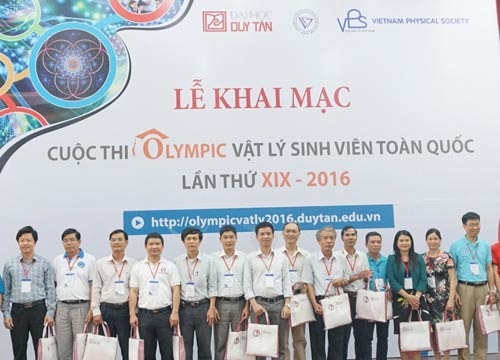 Gần 400 thí sinh tham gia kỳ thi Olympic Vật lý sinh viên toàn quốc