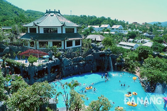 Khai trương Công viên suối khoáng nóng núi Thần Tài