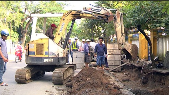 Khắc phục hạng mục thi công sai quy trình trong mưa lũ