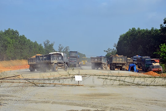 Cấm đường vì chủ đầu tư chưa thực hiện lời hứa