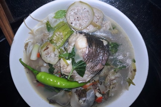 Ngọt thơm bún cá tràu đồng