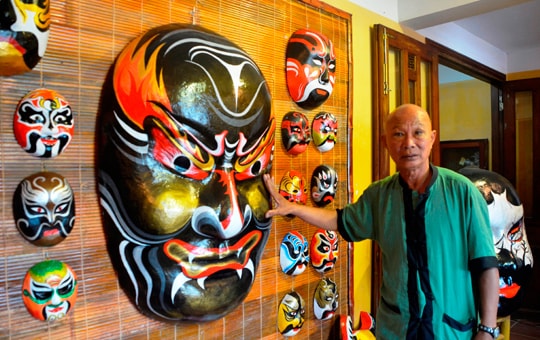 Kẻ ám ảnh linh hồn của thời gian