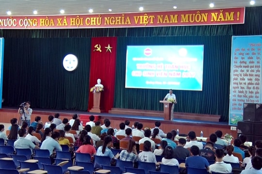 Gần 130 sinh viên toàn quốc tham gia Trường hè "Toán cho sinh viên" 2017