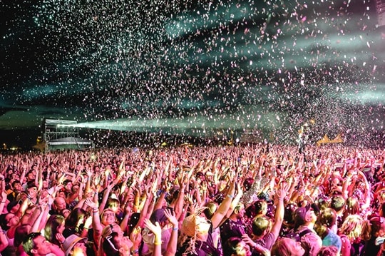 Tổ chức đại nhạc hội âm nhạc bãi biển mùa hè tại Công viên Biển Đông