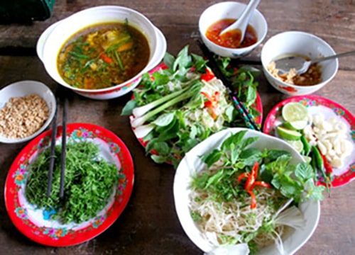 Phở sắn chị Hòa