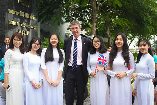 Hướng đến giáo dục chất lượng cao