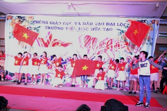 Trường Tiểu học Hứa Tạo (Đại Lộc): Văn nghệ "Mừng Đảng, đón xuân - Thắp sáng ước mơ"