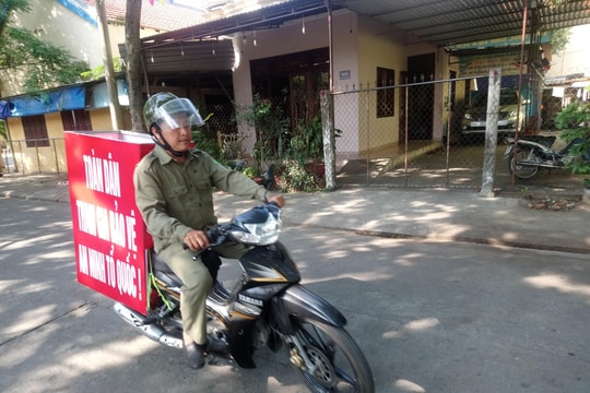 Hội An: Đưa thông tin đến người dân bằng xe tuyên truyền lưu động