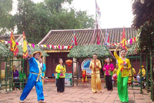 Câu lạc bộ Bài chòi Sông Yên: Bình cũ, rượu mới