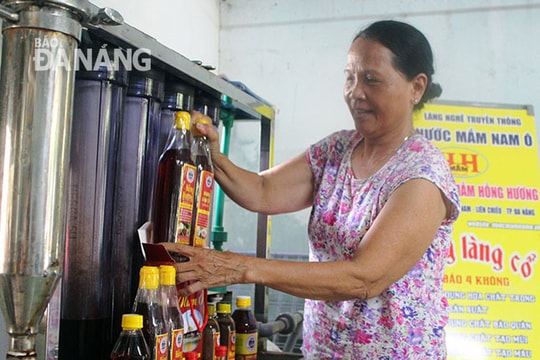 Nông dân thi đua sản xuất, kinh doanh giỏi