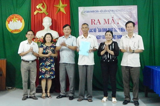 Phường An Sơn có 7 Câu lạc bộ Gia đình phát triển bền vững