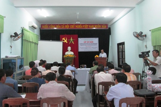 Chuyển giao tiến bộ khoa học kỹ thuật cho cán bộ nông nghiệp tỉnh Sê Kông