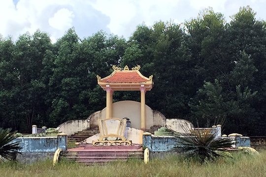 Lỗi hẹn cùng... Thủ Thiệm