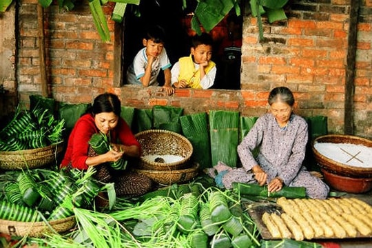 Tết xưa, xóm cũ