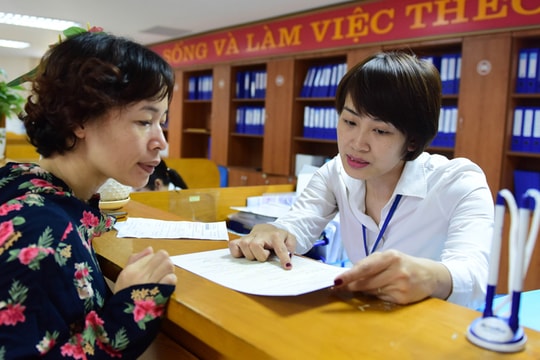 Trau dồi, nâng cao ý thức, đạo đức công vụ