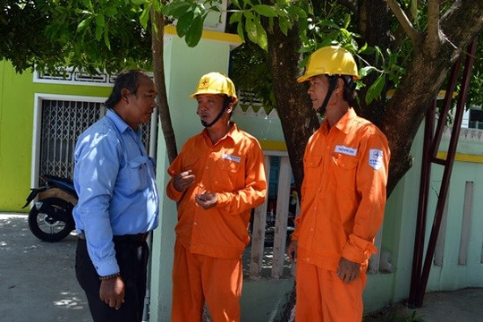 Đẩy mạnh tuyên truyền an toàn điện cho người dân