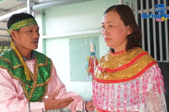 Nghệ sĩ "chân đất" giữ nghệ thuật hát tuồng