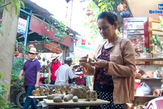 Năm tý xem nghệ nhân nặn chuột