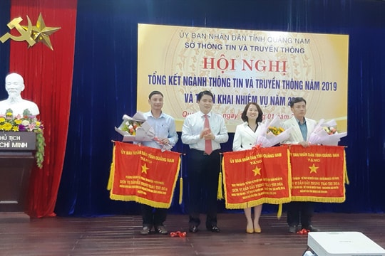 Hạ tầng viễn thông và công nghệ thông tin: Chú trọng phát triển bền vững