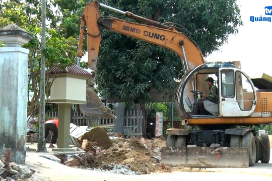 Những tuyến đường làm từ sức dân