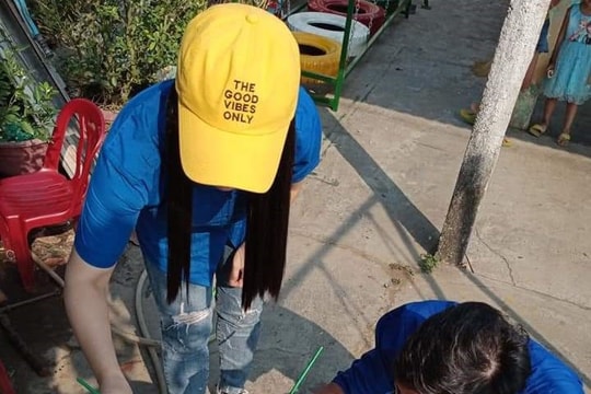 Công trình thanh niên từ... lốp xe