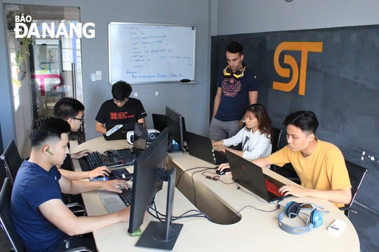 CONEXT - nền tảng kết nối cộng đồng khởi nghiệp