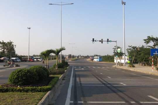 Cử tri Quảng Nam kiến nghị Chính phủ hỗ trợ phát triển mạng lưới giao thông