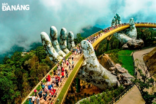 Hàng chục ngàn lượt khách đến Đà Nẵng sau chương trình kích cầu du lịch