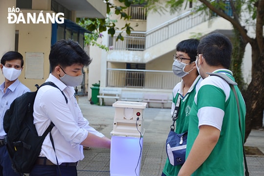 Hội đồng thi tốt nghiệp THPT hướng dẫn các biện pháp phòng ngừa lây nhiễm SARS CoV-2