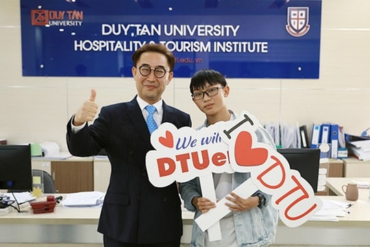 Nam sinh Quảng Nam đỗ thủ khoa Trường Đại học Duy Tân