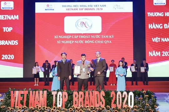 Nước đóng chai QNA đạt Top 50 thương hiệu hàng đầu Việt Nam 2020