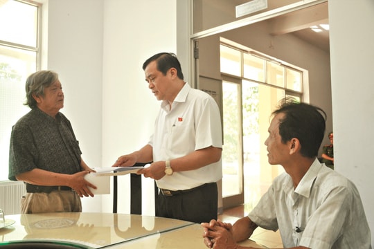 Xây dựng văn hóa nêu gương