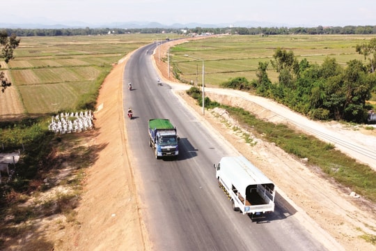 Tranh thủ thời cơ, tận dụng lợi thế, vượt khó để phát triển
