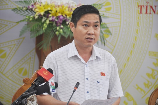 Cân nhắc chủ thể thực hiện giáo dục định hướng cho người lao động