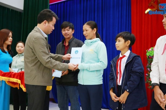 [VIDEO] - BHXH Việt Nam hướng về đồng bào bị thiên tai