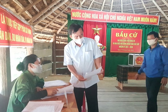 Đắc Tôi trước ngày bầu cử sớm